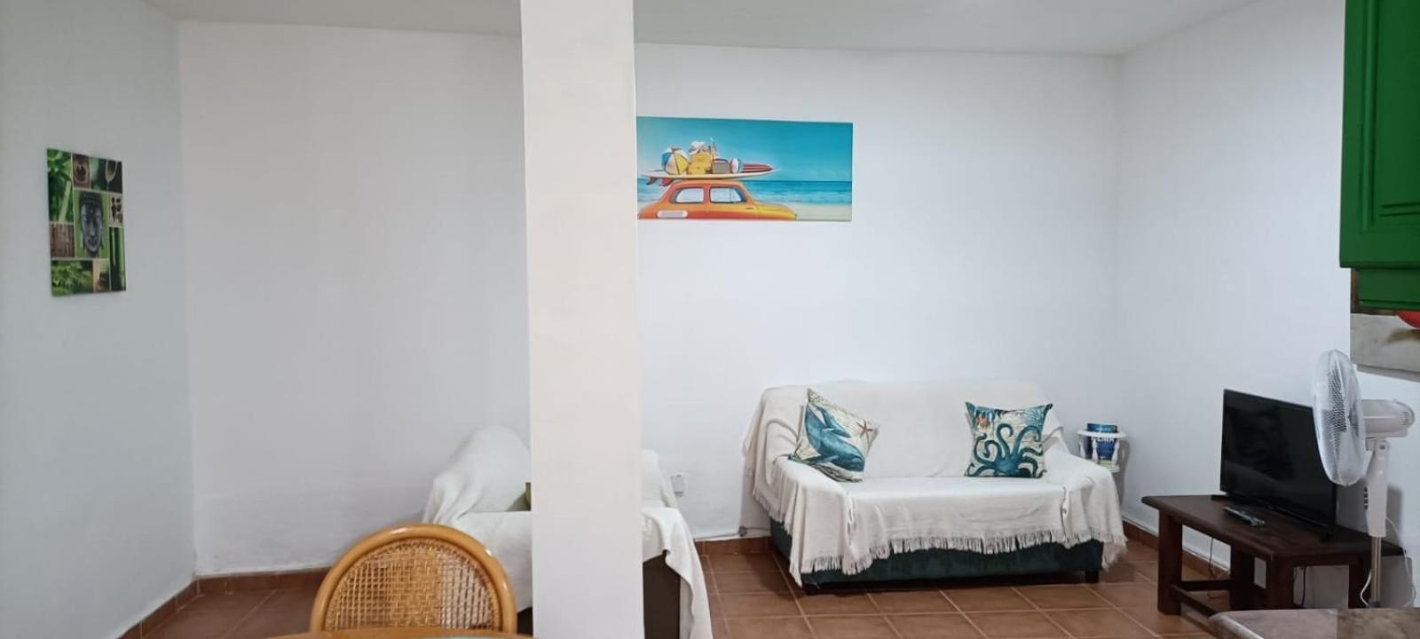 Habitacion Matrimonial En Un Bajo Bano Compartido Areas Compartidas Abades  Exteriör bild
