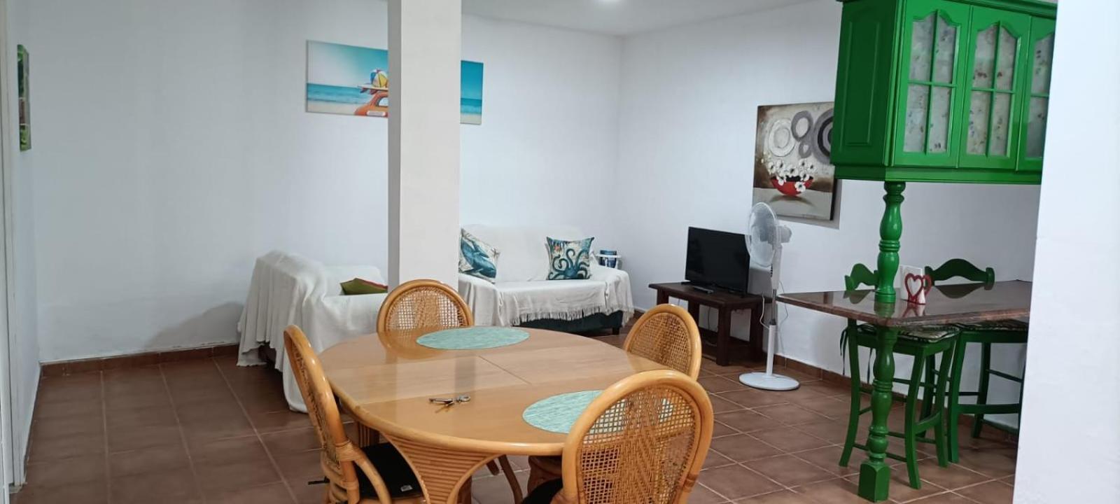 Habitacion Matrimonial En Un Bajo Bano Compartido Areas Compartidas Abades  Exteriör bild