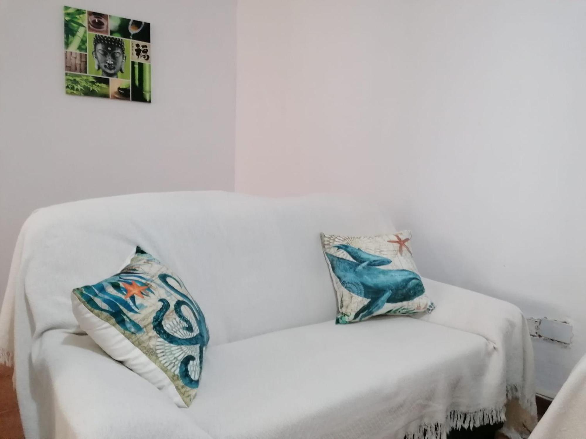 Habitacion Matrimonial En Un Bajo Bano Compartido Areas Compartidas Abades  Exteriör bild