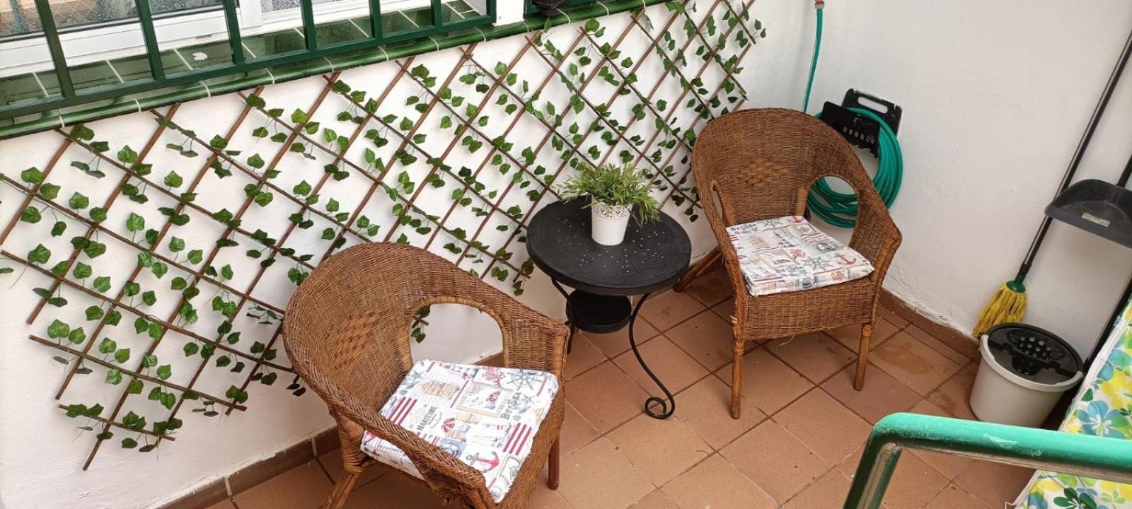 Habitacion Matrimonial En Un Bajo Bano Compartido Areas Compartidas Abades  Exteriör bild