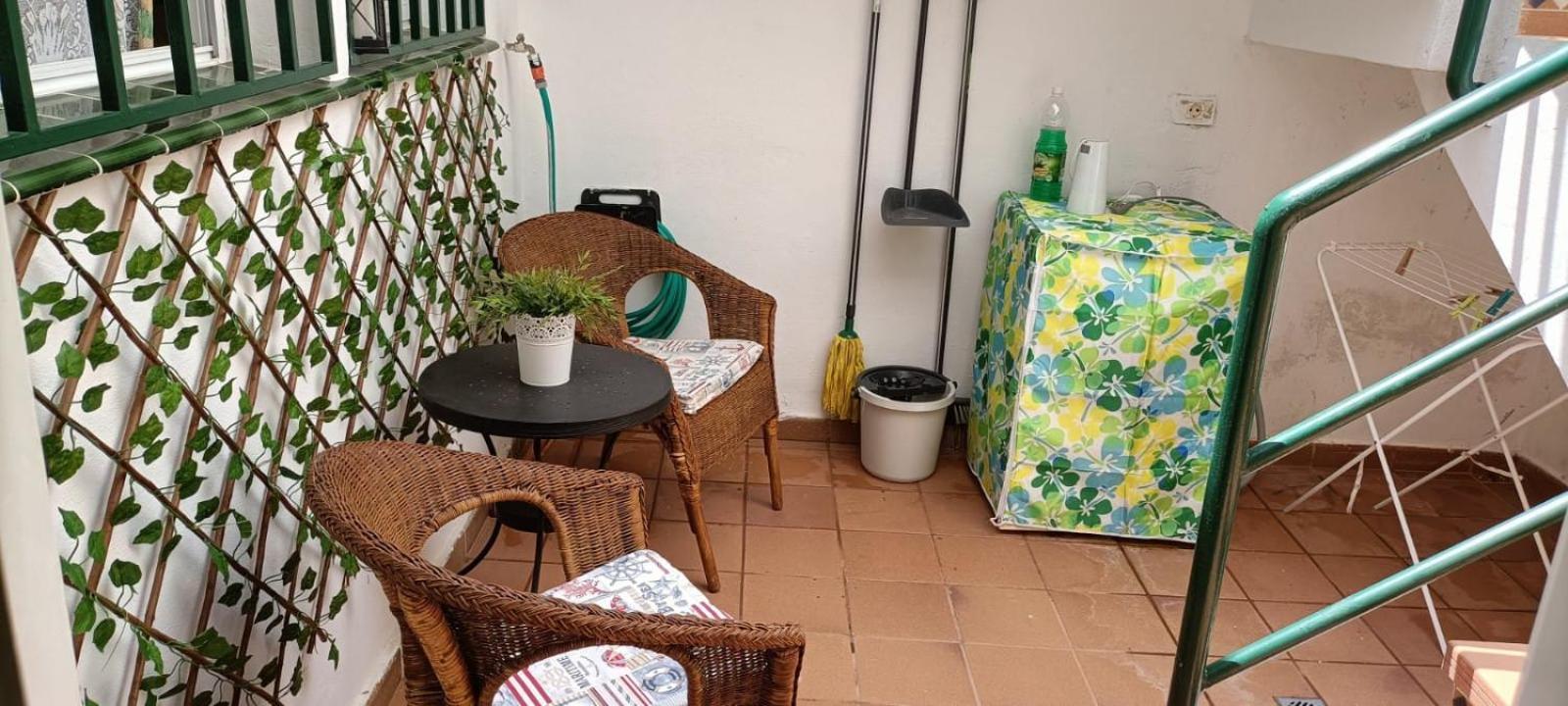 Habitacion Matrimonial En Un Bajo Bano Compartido Areas Compartidas Abades  Exteriör bild